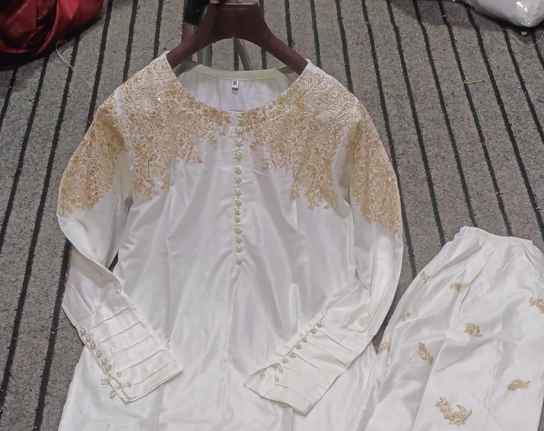 Embroidered Linen Suit Set - 3 Pcs with Chiffon Dupatta for Women